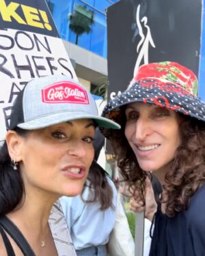 Bonnie Aarons Instagram - #SAGAFTRAStrike #sagaftra #SAGAFTRAStrong  #wgastrong #solidarity