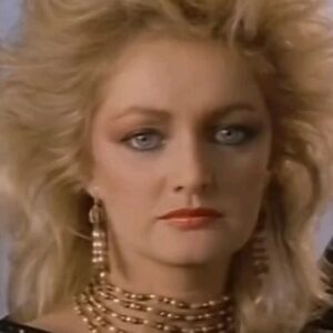 Bonnie Tyler Instagram - In case you missed it, there's a brand new HD version of the "Take Me Back" music video on YouTube!