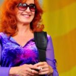 Bonnie Raitt Instagram – Bonnie and the band are excited to return to the New Orleans Jazz & Heritage Festival (@jazzfest) to close out The Gentilly Stage on Sunday, May 5th! Here are photos of Bonnie performing at the festival in 1977, 2007, 2009 and 2018. There are still tickets available for the Montgomery, AL show on May 2nd (last time she played there was 2002) and the Macon, GA show on May 7th (first time playing in Macon!): Visit the link in bio for more info. 
See you there! — BRHQ

Photos by @chuckfishmanphoto (1977); Clayton Call (2007); Laura Brown (2009); Scott Threlkeld (2018)