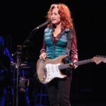 Bonnie Raitt Instagram – Bonnie and the band will return to the beautiful Rocky Mountains on September 15th to perform @tellurideblues! It was a chilly night when she played the fest in 2017. Bring a jacket and join us in Telluride! Tickets go on sale tomorrow at 10am MST at https://www.tellurideblues.com/tickets

Photo by Barry Brecheisen (Courtesy of Telluride Blues & Brews Festival)
