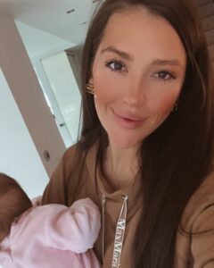 Actress Borisa Tyutyundzhieva HD Instagram Photos and Wallpapers July 2021