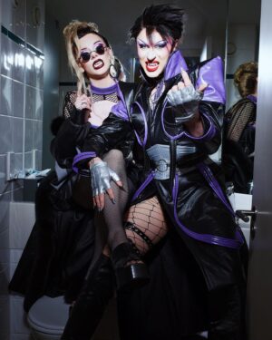 Bosco Instagram - ⚡️🩸Dragcon 2/2🩸⚡️
W/ my baby @dayabetty 
.
.
👗 @jeffreykellydesigns 
💇🏻‍♀️ @kaleenamarkos @full.fantasy_wigs 
📸 @ericrichardmagnussen