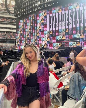 Brady Reiter Instagram - karma is a reputation surprise song ;)