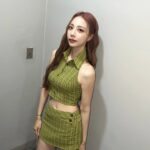 Brave girls Instagram - [📷] 눅눅한 오늘을 상쾌하게 만들어주는 🌴은지🌴 본방사수로 오에오를 응원해주는 Fearless 들 정말 고맙습니다🎵 내일 또 만나요💖 🌴EUNJI 🌴 that refreshes our soggy day Thank you, Fearless, for cheering for O EH O on time🎵 See you tomorrow💖 #브레이브걸스 #BraveGirls #은지 #EUNJI #오에오 #OEHO