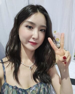 Brave girls Instagram - [📷]

필리핀의 밤을 뜨겁게 달군 브레이브걸스의 무대, 
브레이브걸스를 더 행복하게 만든 피어레스💕
오늘 즐거운 무대 할 수 있도록 응원해 준 피어레스, 특히 필리핀 피어레스 여러분 정말 고맙습니다🥰
Brave Girl’s performance heated up the night in Philippines,
Fearless made Brave Girls happier💕
Thankful to Fearless who cheered for us to perform with such joy, Especially thanks to Philippines Fearless 🥰

#브레이브걸스 #BraveGirls