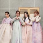 Brave girls Instagram - [📷] 2023년에도 변함없이 쁘망진창✨ 설 연휴, 쁘걸과 함께 즐겁게 보내보아요💕 Brave Girls, who are on good terms in 2023 as always✨Let's have a great time with Brave Girls during the New Year holidays.💕 #브레이브걸스 #BraveGirls #설날 #HappyNewYear