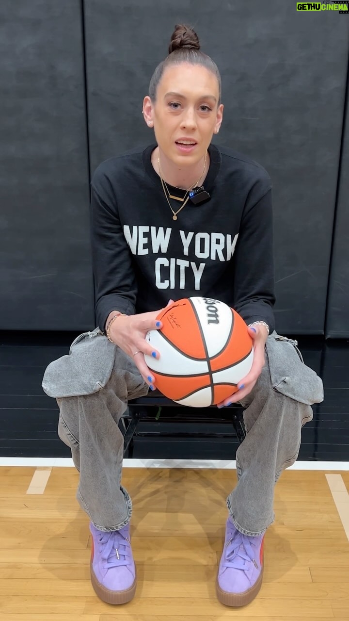 Breanna Stewart Instagram - WNBA season has officially kicked off π Get ready for a historic summer on the court! πΊπΈππ½ #clifbar #wnba