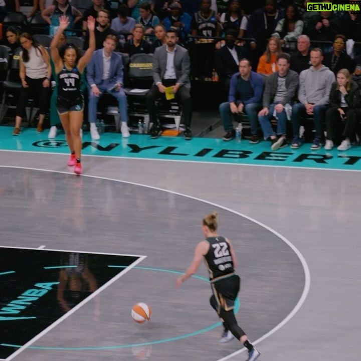 Breanna Stewart - 31.9K Likes - W