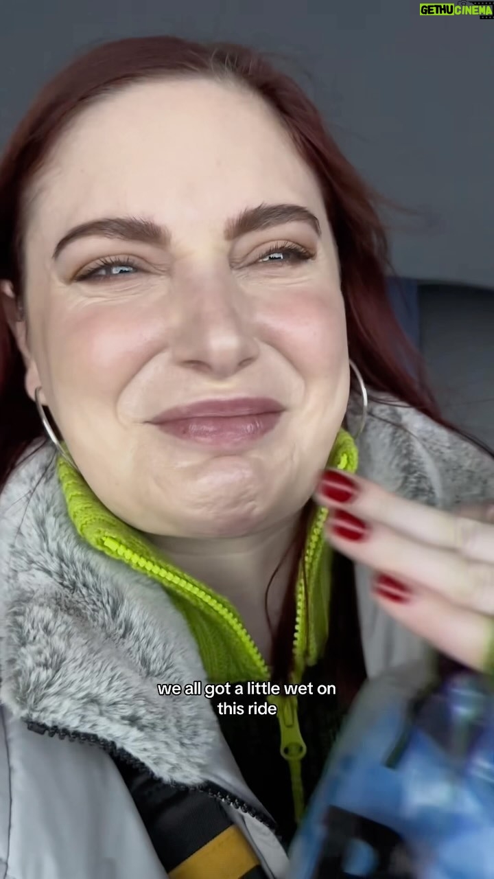 Bree Essrig - 15.4K Likes - Can we talk about the earrings though?