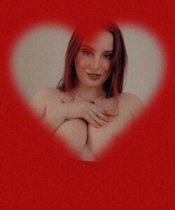 Bree Essrig Instagram - love doesn’t pay the bills but these tatas do, you feel me? 🥰 the 🔥🔥🔥 sets & vids are up on the 🔗 in my bio 🥹