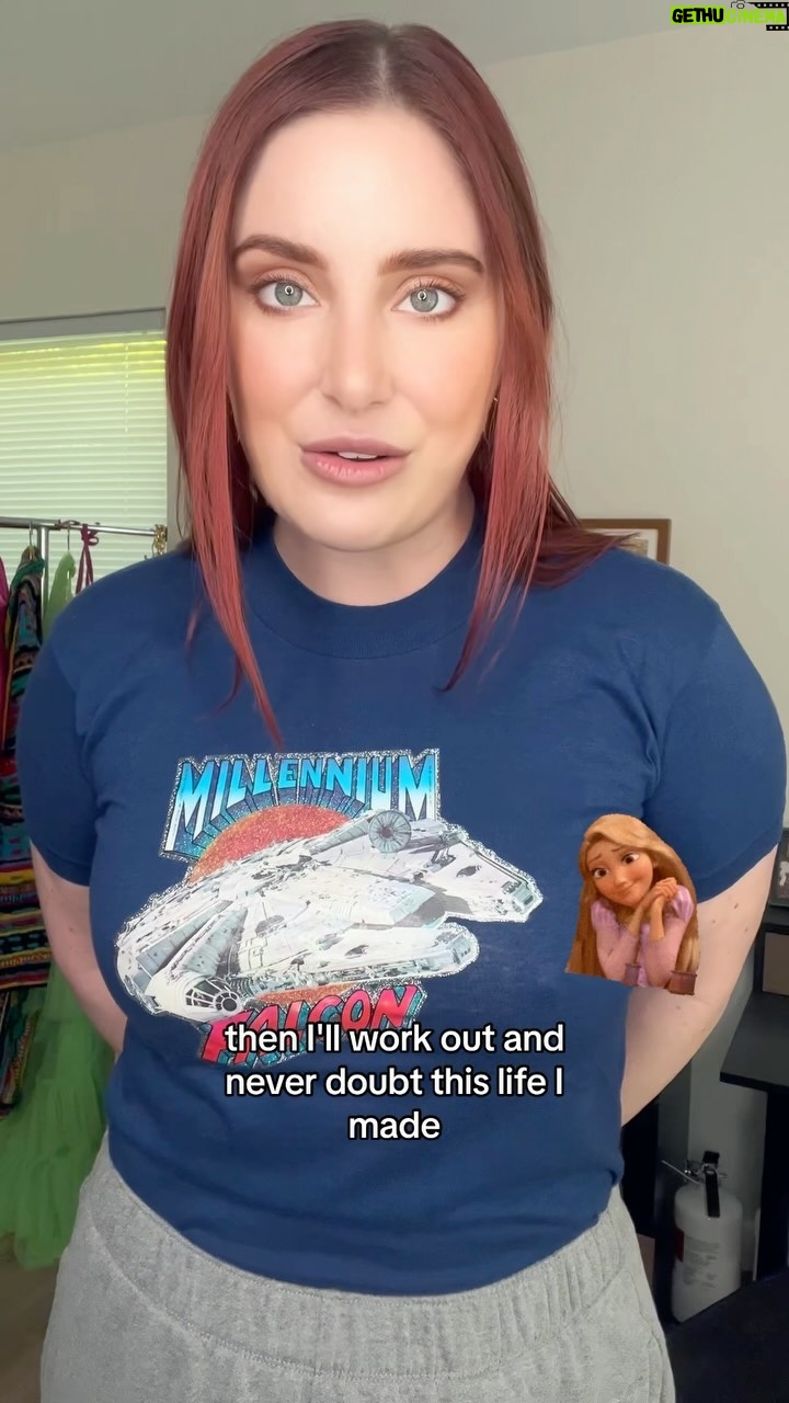 Bree Essrig Instagram - People ask me what a typical day is like for a full-time content creator & online SW. Hope this acapella 😬 (I’ll get a cease and desist from Disney otherwise) song parody from Tangled answers their question 👩🏻🦰 #repunzel #tangled #mandymoore #flynnrideher