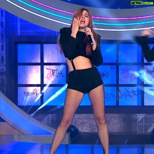 Brenda Lodigiani - 28.6K Likes - Annalisa fa più miracoli del Fachiro Tandooori, che figata!
#GialappaShow