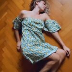 Brenda Lodigiani Instagram - Da quando ho partecipato al nuovo game-show Il Gioco è a Tavola di @muttipomodoroit mi sono resa conto di quante cose non sapessi e di quante si possono imparare per migliorare il nostro impatto sull’ambiente e allo stesso tempo per aiutare i miei figli a essere anche loro dei fantastici cittadini del mondo. Voi quanto ne sapete di sostenibilità?​ #Ilgiocoèatavola #muttipomodoro #ad