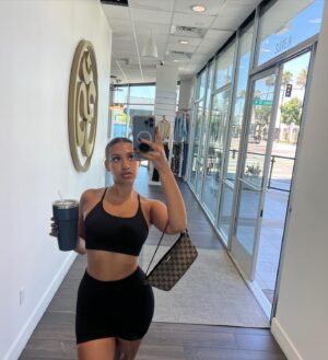 Briana Jones Instagram - would you lieEEe to me?🖤