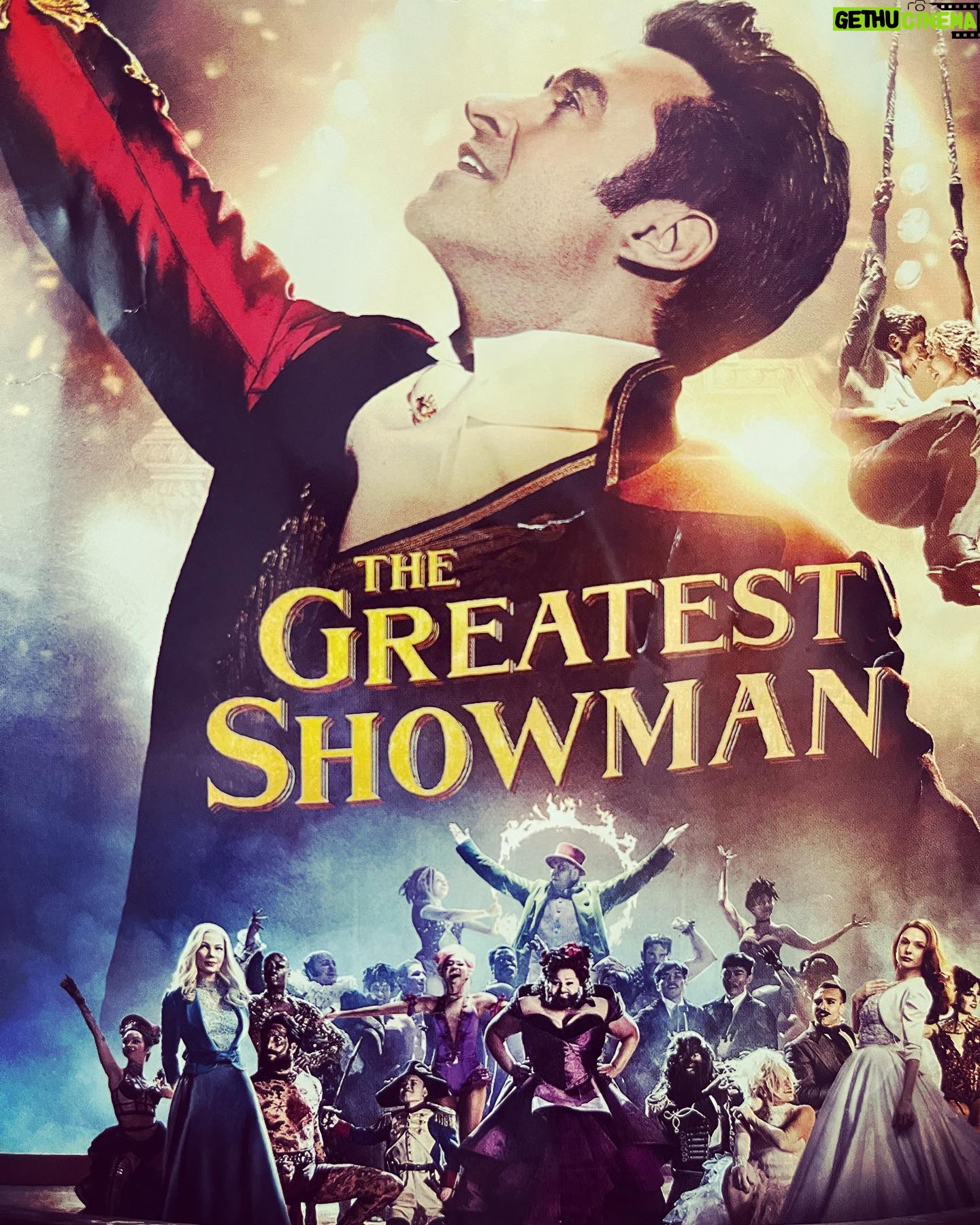 Briana Renee Instagram - Mav: Mom! Come here I have something to show you π€ !! *Tada* itβs the Greatest Showman! ππ» This boy has a bright future in design and performing arts ππ #myheartisfull #thisboy #thegreatestshowman π©