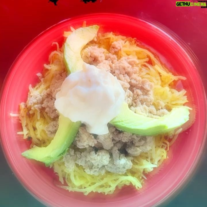 Briana Renee Instagram - What’s for lunch : Spaghetti squash, ground turkey, fresh avocado, and soy-free Vegenaise ~ top with a pinch of Himalayan sea salt, mix together, and oh my 😋 #delicious #healthyfood #dairyfree #glutenfree #eggfree #nowUCme