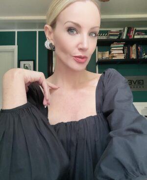 Brianne Davis Instagram - Quote of the day: 
Move on..
Move on like you never knew them;
because in reality.. you didn’t.

📚 Secret Life of a Hollywood Sex & Love Addict @secretlifenovel 

🎙 Secret Life Podcast @secretlifepodcast

#secretlifeofahollywoodsexandloveaddict #secretlifenovel #briannedavis #quitlit #bibliophile #bookstagram #bookrecommendations #authorsofinstagram #slaa #loveaddiction #reels #toxicrelationships #reelsinstagram #loveadvice  #selflove #toxiclove #sobriety #recovery #recoveryispossible  #behernow  #bepresent  #igdaily  #mentalhealth  #selfawareness #selfcare #badrelationships #quoteoftheday #selfie #wednesdaywisdom #wednesdaymotivation