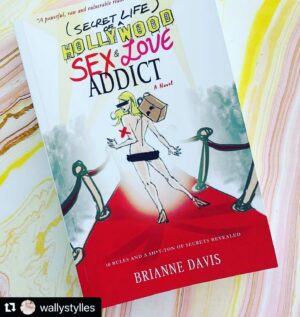 Brianne Davis Instagram - 🙌🏻🙌🏻🙌🏻🙌🏻🙌🏻 @secretlifenovel 

#Repost @wallystylles with @use.repost
・・・
Ok you guys this one was SO fascinating and unique! Have you ever heard of a roman a clef novel before? Yeah me either, but it means a novel in which real people or events appear with invented names. Author @thebriannedavis has taken her years of experience as a Hollywood actress and created a fictional character, Roxanne who struggles with sex and love addiction. This felt like a mix between a memoir and a juicy fiction and I could not put it down! It’s a raw and honest look at an addiction that I knew next to nothing about but I was captivated by how unflinchingly honest Roxanne’s story was told. This is bold and doesn’t shy away from the gritty details on how a sex and love addict could behave, I was entertained and invested wholeheartedly and was rooting so hard for Roxanne. Check this one out when you’re looking for something different and juicy ⭐️⭐️⭐️⭐️💫

📚 Secret Life of a Hollywood Sex & Love Addict @secretlifenovel 

🎙 Secret Life Podcast @secretlifepodcast

#secretlifeofahollywoodsexandloveaddict #secretlifenovel #briannedavis #quitlit #bibliophile #bookstagram #bookrecommendations #authorsofinstagram #slaa #loveaddiction #reels #toxicrelationships #reelsinstagram #loveadvice  #selflove #toxiclove #sobriety #recovery #recoveryispossible  #behernow  #bepresent  #igdaily  #mentalhealth  #selfawareness #selfcare #badrelationships