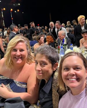 Bridget Everett Instagram - Nominated for a @criticschoice award! Didn’t bring home the hardware but got to meet Henry Winkler 🥰 and sit with dream makers Amy Gravitt and Carolyn Strauss. DDHD ⚡️⚡️ (bag is  @methfountain) 💄 @jessica.ahn  hair @_beautybygg_ 👗 @quinndustry