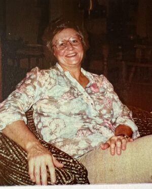 Bridget Everett Instagram - Freddie: A true original. Over the last month, the thing that has comforted me the most are the memories of music and laughter. And there are many. My mom said to me when I was little, “imagine a life without music.” And because of her, I never will. RIP my favorite person. You were a good poody cat.
