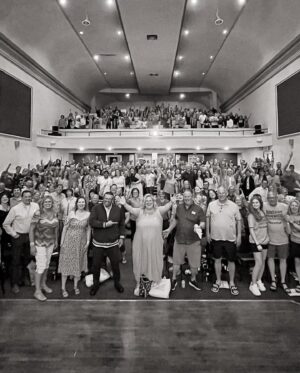 Bridget Everett Instagram - Manhattan, Ks rolled out the red carpet for the Somebody Somewhere finale. What a weekend. Thank you to all the local businesses, friends, family and fans for your support!