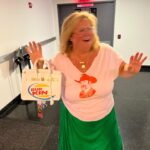 Bridget Everett Instagram - Brought my new signature accessory to @biglarreon678’s warm and wonderful show. I guess the question is, “who wore it best?” I not only model, but I also model. Larry is an incredible visual artist and designer but also one of my favorite songwriters. Where I’m from, we call that “too much talent!” Thanks for asking me to sing with you and @jimandralismusic. Family, right?