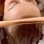 Bridget Maasland Instagram - Lieve @conn_vanderkroon_ , wat een heerlijke ervaring, een @headspa_ce_ . Iets wat ik in Japan, vorig jaar, veel tegen kwam en nu ook in Nederland meer aandacht voor de hoofdhuid. Heerlijk relaxed, dank! 💖