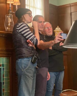 Bridget Moynahan Instagram - Directing is a collaboration. Could not do it without my amazing actors and crew! @bluebloods_cbs 

#bluebloods #directing #lovewhatyoudo #dowhatyoulove #1404