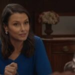 Bridget Moynahan Instagram - Did you miss us? We’ve been away too long. Brand new episode of @bluebloods_cbs tonight! #bluebloods #bluebloodsfriday #IsIt10PMYet #reagans #cbs