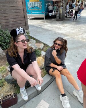 Brielle Barbusca Instagram - happy birthday best friend. I love u forever and will be posting massive bday tributes to u every year for the rest of my life 🤍 @emmakenney