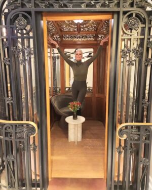Brigitte Nielsen Instagram - Get me upstairs, s'il vous plait. Merci Paris... a bientôt