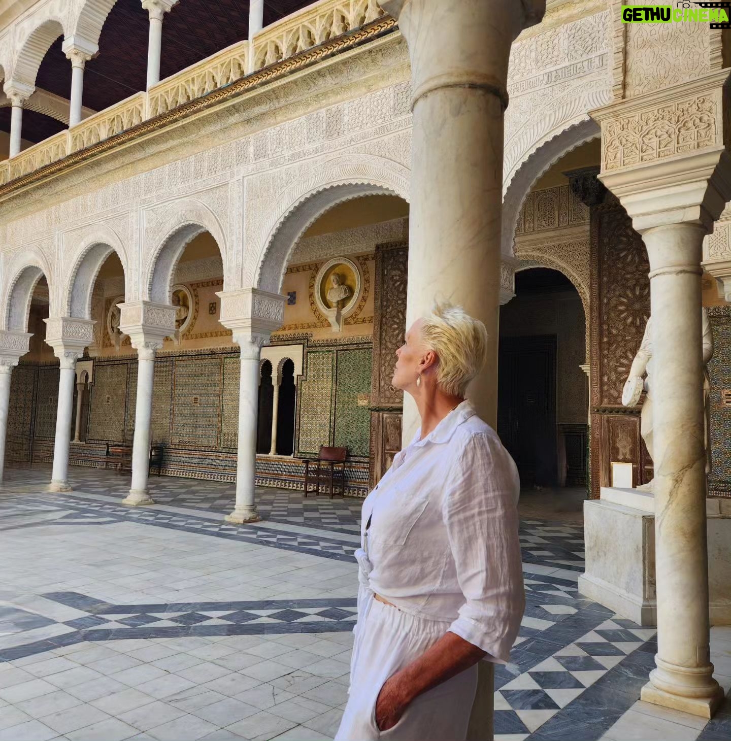 Brigitte Nielsen Instagram - #sevilla @casadepilatos thanks to my lovely @hubertushohenlohe @simogandolfivonhohenlohe