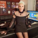 Brigitte Nielsen Instagram - Had so much fun @elhormiguero with @pablomotos 😘