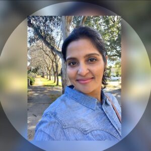 Brindha Sivakumar Instagram - THANK YOU !!  75k 🌸For All the Love you All have been showering on Me on Insta💖🙏🏼 I started with 600 followers when I started using insta n in few days ,months it started multiplying in thousands when I started singing and posting my songs.
Major part are Annas and Annis fans and also people who like listening to me ,my friends n my well wishers who have always been my positive vibes 🌸. I sing for my inner happiness and i have always held on to my dreams close to my heart ,never let go of it .  Your love encourages me to pursue much greater heights😊🙏🏼🌸Thank you All !