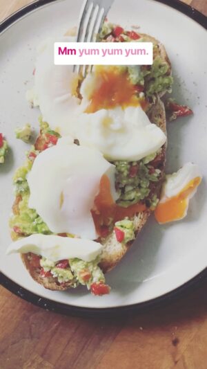 Briony May Williams Instagram - Poached eggs in the air fryer?!? 🍳 I saw this and had to try it, I suck at poaching eggs so this seemed like a good option. And it worked!!! I reckon I could have done 4 minutes at 200C for runnier yolks but for a first effort, I’m very happy! ❤️ #hack #eggs #poachedeggs #airfryer #airfryerpoachedeggs @instantpotuk