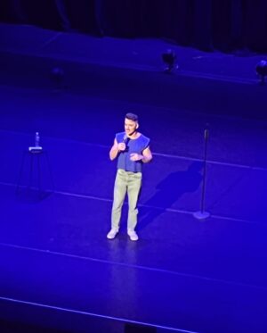 Briony May Williams Instagram - Wahhh!!! I had the delight of meeting the glorious @matteolane this week after his brilliant stand up show and I think you can tell by face how excited I was ❤️ Thank you Matteo for a fabulous evening, please come back to the UK soon 💕 #whathappenedtothehand