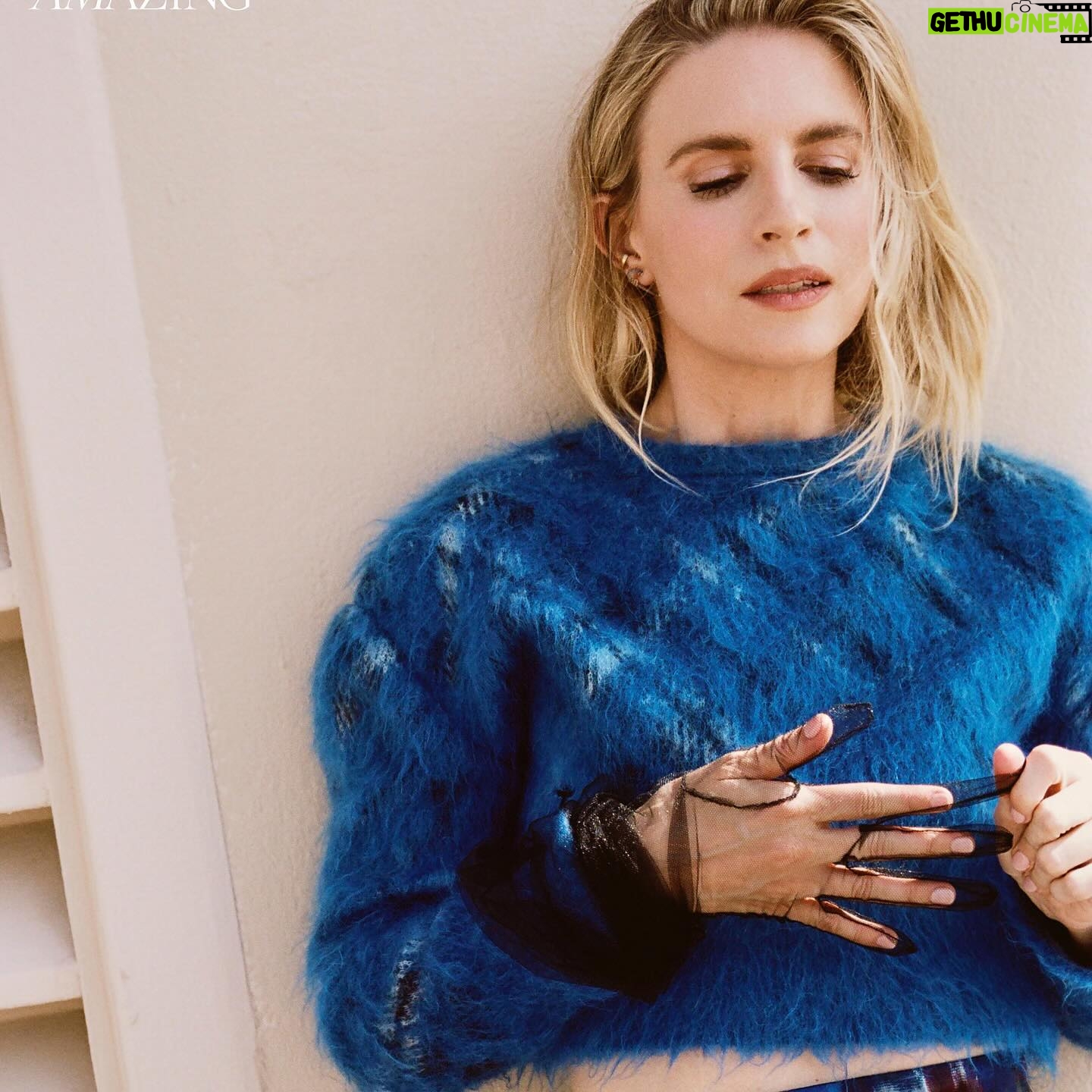 Brit Marling Instagram - we had the run of @losangelesathleticclub with @amazingmagazine and the wonderful @grahamdunn š¤ shooting // order issue 4 @ theamazingmagazine.com for a long talk on making A MURDER and other stories of telling stories⦠Photography by @grahamdunn Fashion by @graymeganbowman Hair by @laini_reeves at @asm_mgmt using @burgeon.hair Makeup by @sarahuslan at @thevisionariesagency using @chanel.beauty Nails by @rachelsuenails at @nailinghollywood @dazzle_dry Words by @barbiesnaps Editorial Director @charlottejmorton Editor in Chief @julietherd Editor @barbiesnaps Creative Director @jeffreythomson Art Director @livi.av Production @barbiesnaps Photo Assistant austingwilson Fashion Assistant @d.mooney_la Hair Assistant @agnesecabala Special thanks to @losangelesathleticclub, @narrativepr, @ateliermgmt & @gvpublicrelations