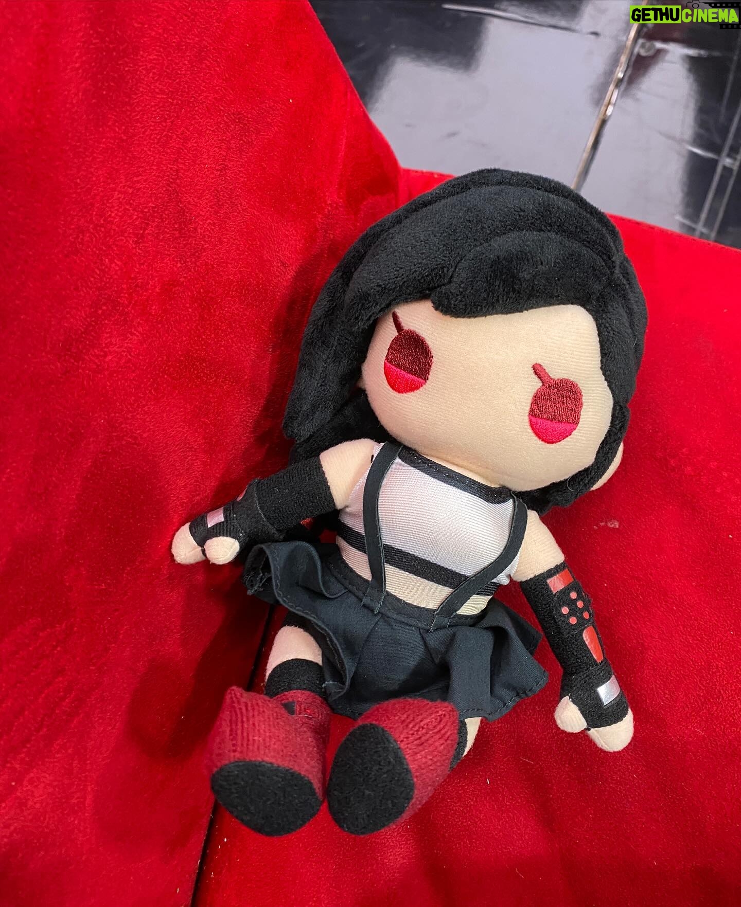 Britt Baron - 8.2K Likes - @finalfantasyvii Rebirth is finally here!!! Happy launch day to all who celebrate! 🗡️❤️🥹 @squareenix #FF7R