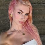 Brittan Byrd Instagram - all ♡ everything for international women’s day ✨ i hope everyone can take a second today to dive into their feminine, and appreciate all the things women have to offer the world 🩷 love you all 💕