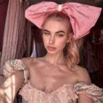Brittan Byrd Instagram - renaissance girl 🧸🫧