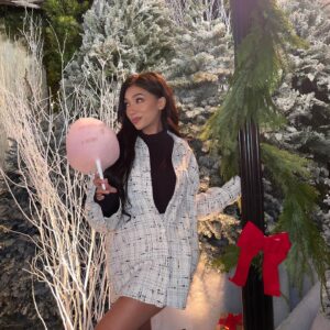 Brittany Panzer Instagram - It’s beginning to look a lot like Christmas ❄️✨🎀 #RevolveWinterWonderland #revolve @revolve