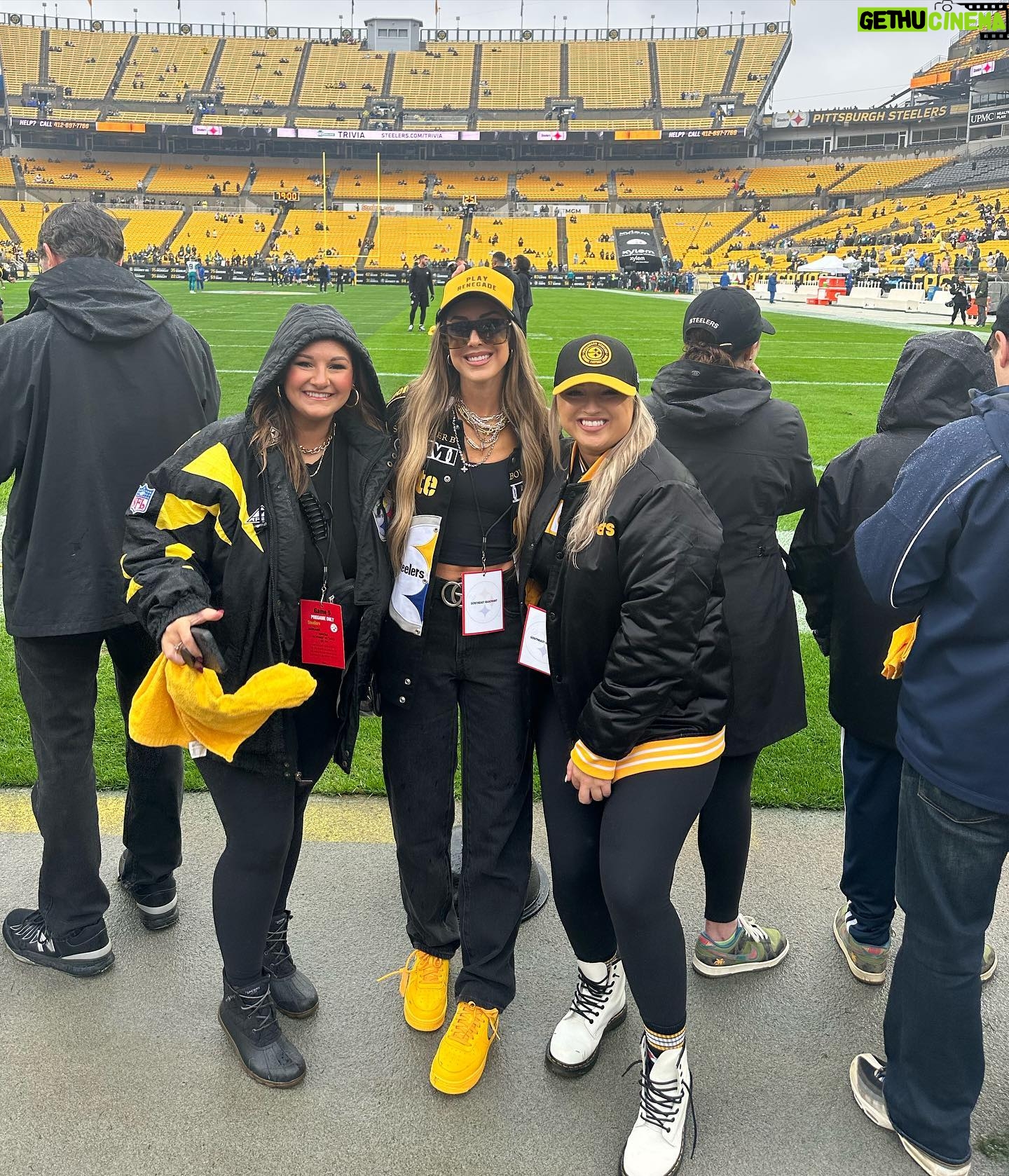 Brittany Baker Instagram - Finally made it to a game this year! Thank you @steelers for a great time. Not the result (or the weather) that we wanted but there’s nothing like being in that stadium for gameday. 🙌🏻 Pittsburgh is special. Also, had tons of you ask where my “Play Renegade” hat is from so check out @steelcitybrand!