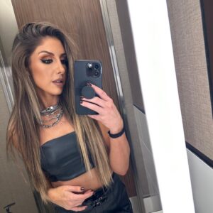 Brittany Baker Instagram - 🖤🐈‍⬛♠️🕷️♣️

HMU: @koreankandy