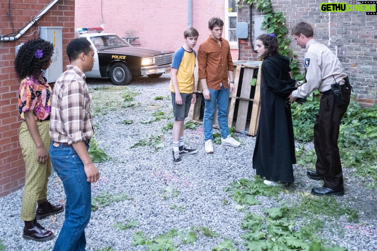 Brittany Raymond Instagram - This episode was a blast (no pun intended) If you didn't get a chance to watch me, as Lola Burton in the latest episode of @TheHardyBoysTV on @YTVOfficial you can catch it on StackTV in Canada and Hulu in the US. Many more episodes to come Mondays at 8pm on YTV 🕺