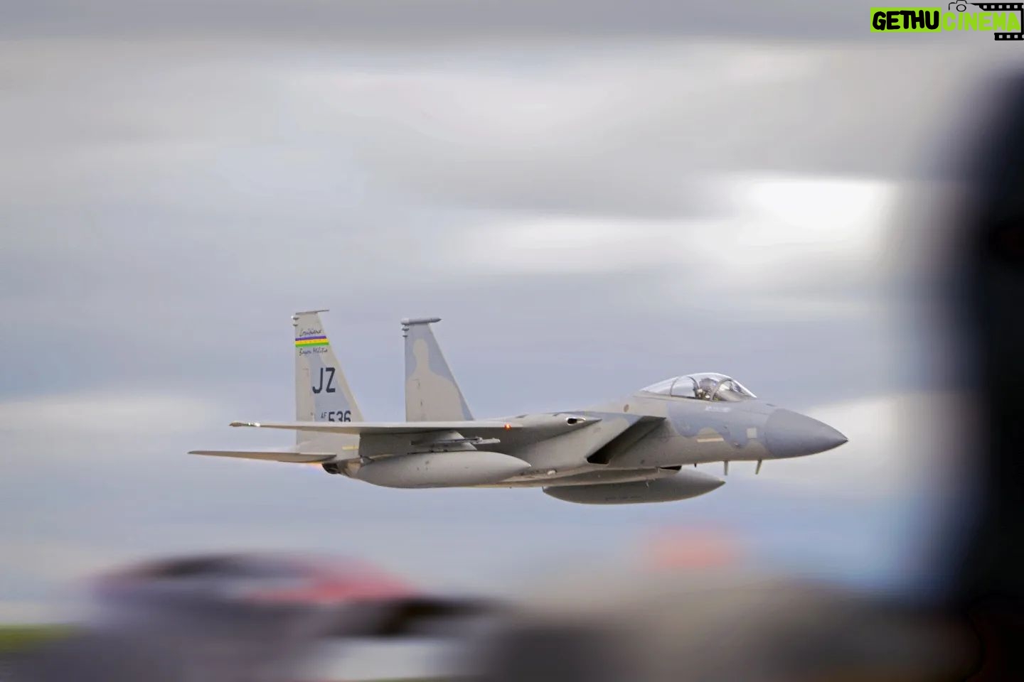Brittany Raymond Instagram - Got to play with a @nikoncanada camera at the #londonairshow and managed to get this shot. Not too shabby 🧐