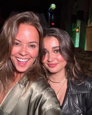 Brooke Burke Instagram - 🤎🖤crushed it last night @sierraskyfisher