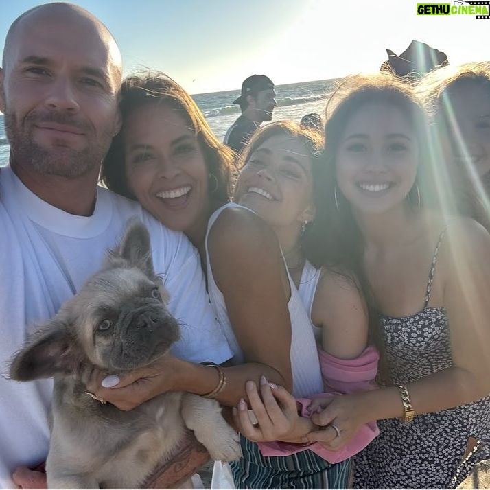 Brooke Burke Instagram - Something exciting is dropping this week!!!! #cali #familyvibes #malibu #healthyliving