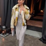 Brooke Burke Instagram – Oscar weekend vibes 💛🖤