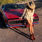 Brooke Burke Instagram - Never out of style 👢❤️