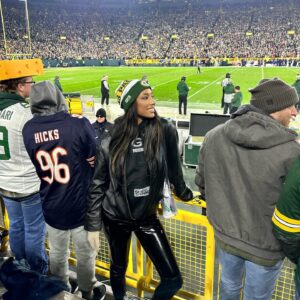 Brookliyn Wren Instagram - 💚💛